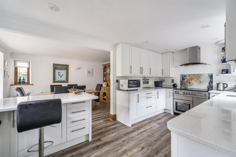 Images for Gore Lane, Kilmington, Axminster