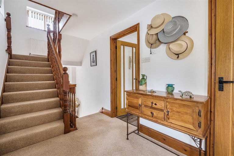 Images for Gore Lane, Kilmington, Axminster