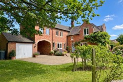 Images for Old Vicarage Gardens, Skellingthorpe, Lincoln