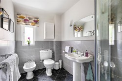 Images for Old Vicarage Gardens, Skellingthorpe, Lincoln