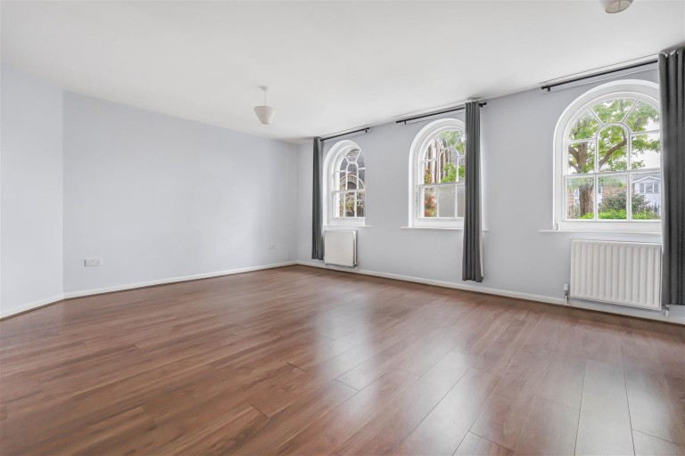 Images for Heasman Close, Newmarket