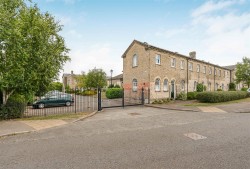 Images for Heasman Close, Newmarket