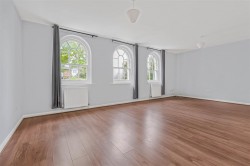 Images for Heasman Close, Newmarket