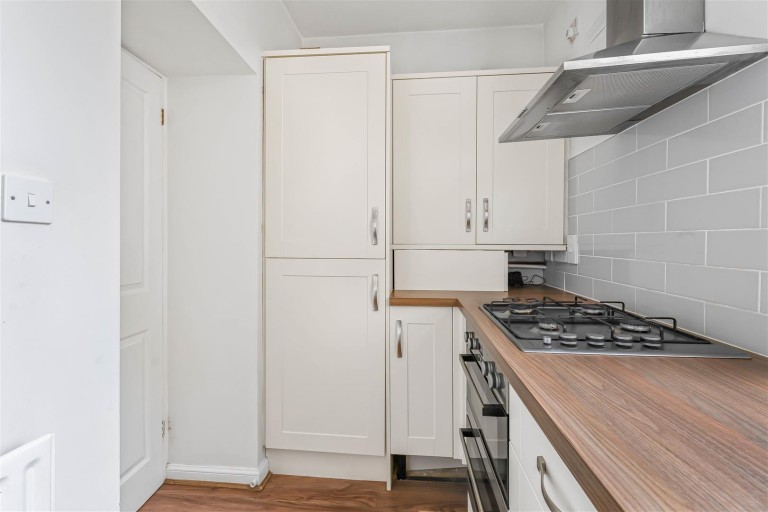 Images for Heasman Close, Newmarket