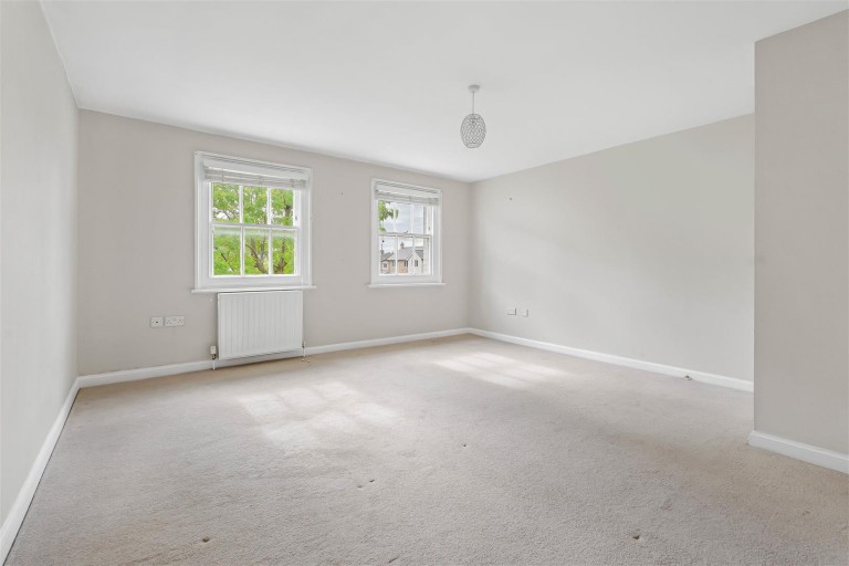 Images for Heasman Close, Newmarket