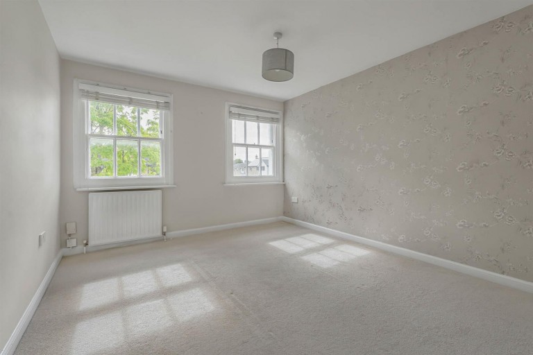 Images for Heasman Close, Newmarket