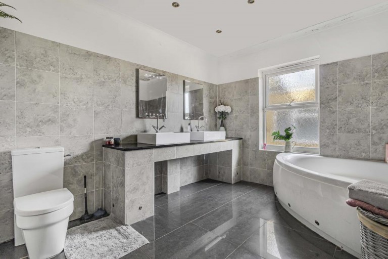 Images for Hillrow Causeway, Haddenham, Ely