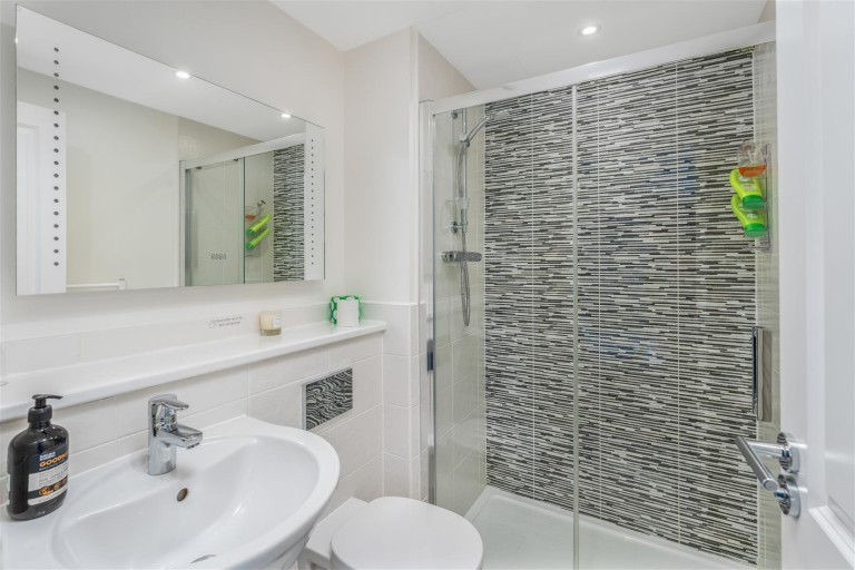 Images for Swift Drive, Bodicote, Banbury - exceptionally good layout