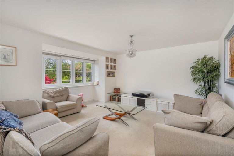 Images for Swift Drive, Bodicote, Banbury - exceptionally good layout