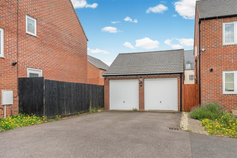 Images for Swift Drive, Bodicote, Banbury - exceptionally good layout