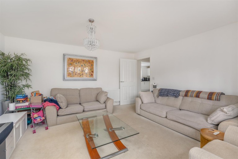 Images for Swift Drive, Bodicote, Banbury - exceptionally good layout