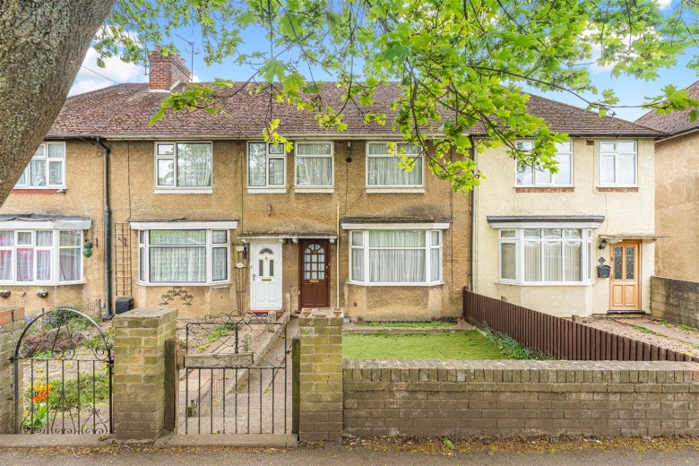 Click the photo for more details of Ruscote Avenue, Banbury
