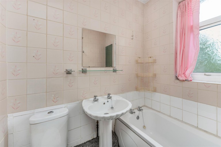 Images for Ruscote Avenue, Banbury