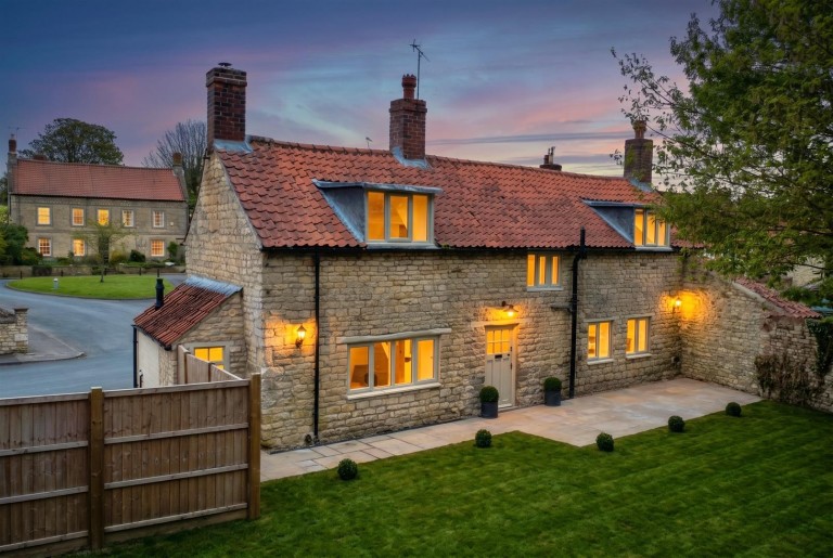 Images for Vicarage Lane, Wellingore, Lincoln