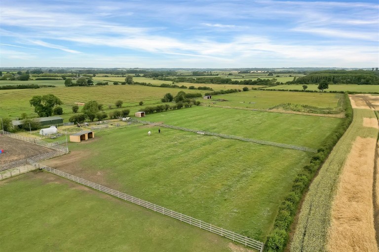 Images for Broadwell Road, Grandborough Fields, Rugby, CV23