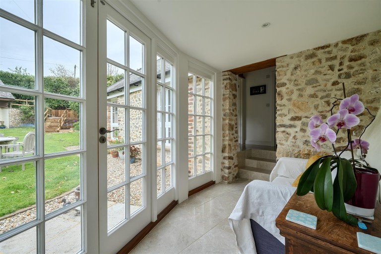 Images for Whitford, Axminster