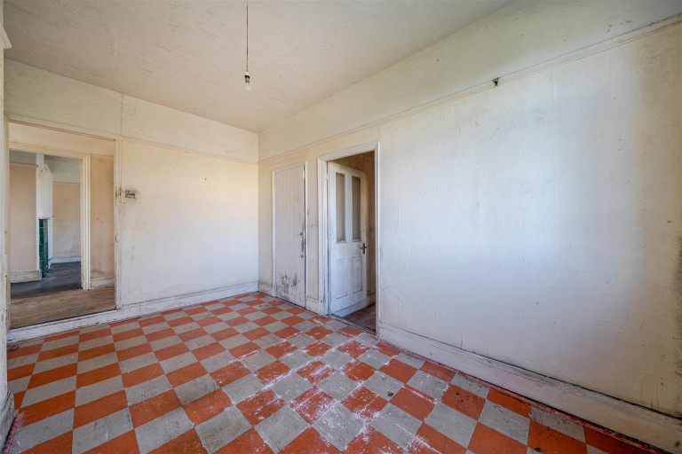 Images for Longdown, Exeter