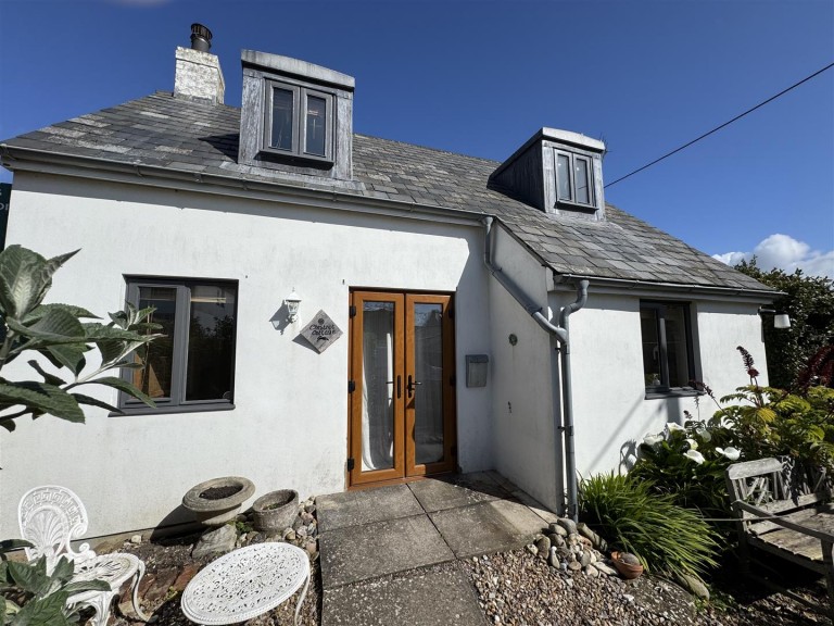 Images for Chestnut Cottage, Backlands Farm, The Street, Charmouth, Bridport