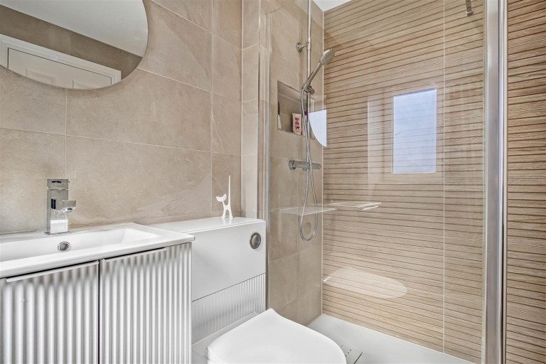 Images for Howard Close, Haverhill