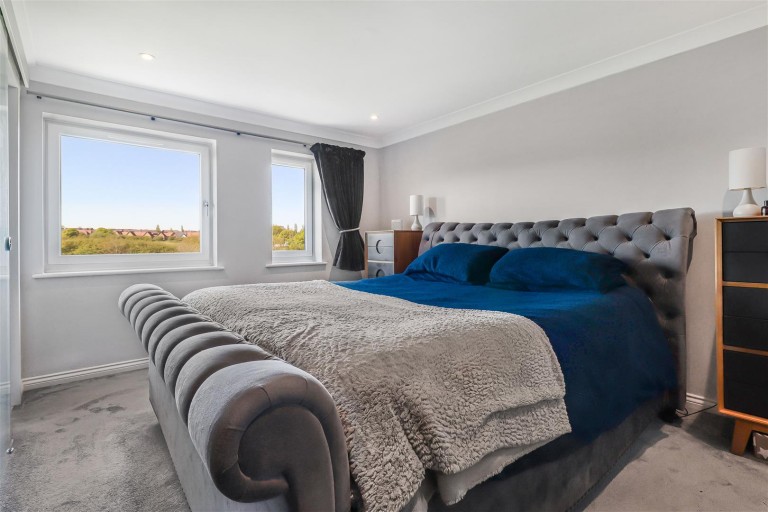 Images for Howard Close, Haverhill
