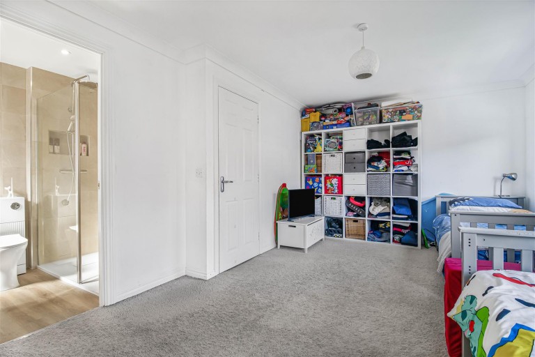 Images for Howard Close, Haverhill