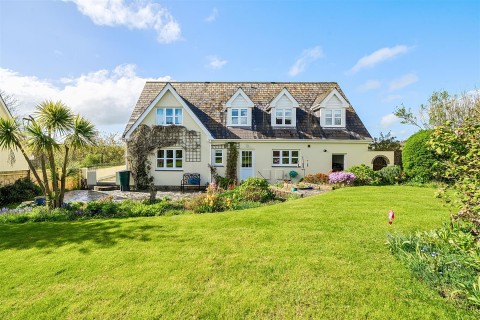 Click the photo for more details of Fairways Drive, High Bickington, Umberleigh