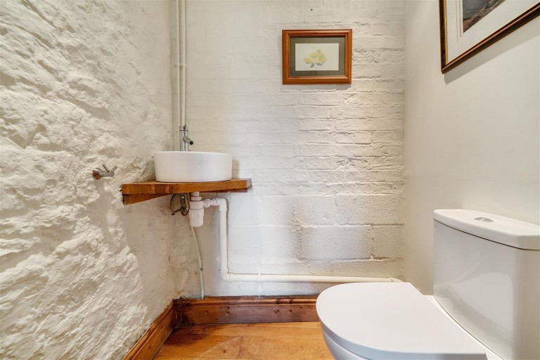 Images for Fosters Booth Road, Pattishall, NN12