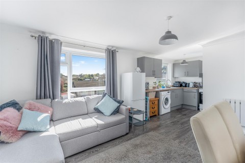 Click the photo for more details of Mewburn Road, Banbury