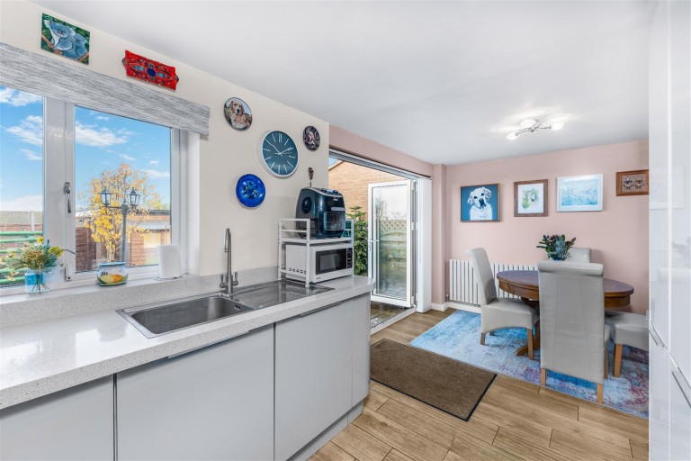 Images for Dashwood Rise, Duns Tew
