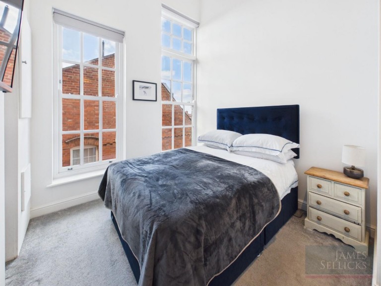 Images for Madeleine House, Clarendon Park Road, Clarendon Park, Leicester