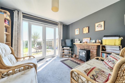 Click the photo for more details of South Avenue, Ullesthorpe, Lutterworth, LE17