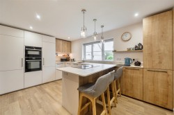 Images for Trefinnick Road, Bray Shop, Callington