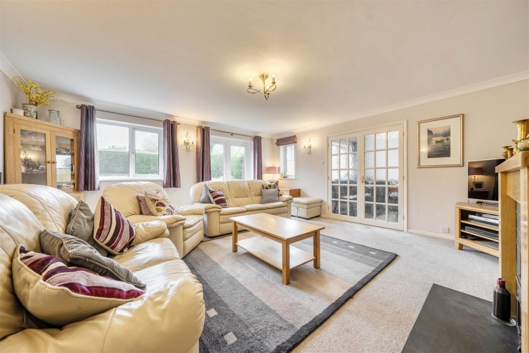 Images for Trefinnick Road, Bray Shop, Callington
