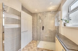 Images for Trefinnick Road, Bray Shop, Callington