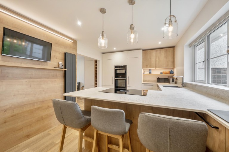 Images for Trefinnick Road, Bray Shop, Callington