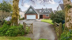 Images for Trefinnick Road, Bray Shop, Callington