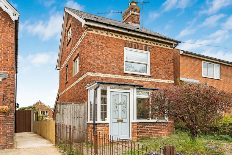 Click the photo for more details of Radwinter Road, Saffron Walden