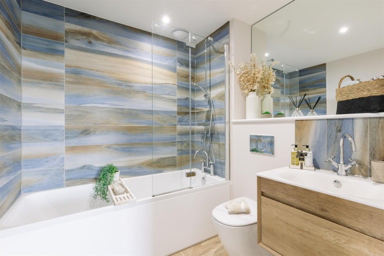 Images for Wootton Bridge, Isle of Wight