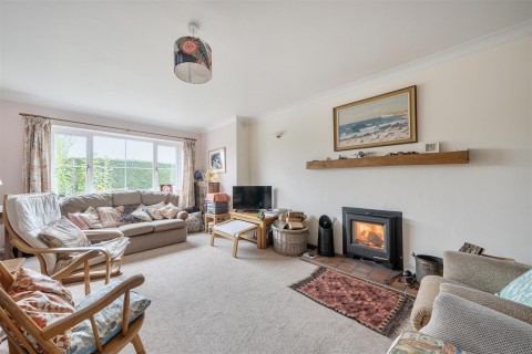 Click the photo for more details of Barnshill Close, Cheriton Fitzpaine, Crediton