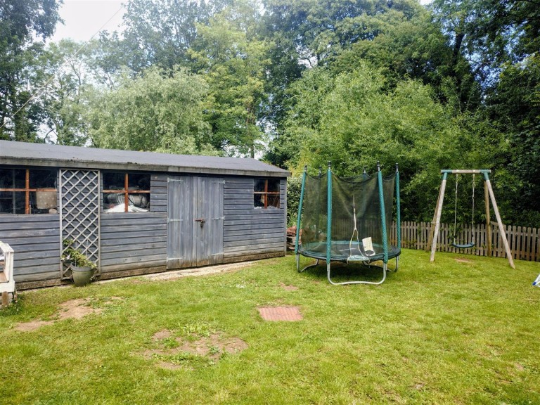 Images for Banbury Road, Charwelton, Daventry, NN11