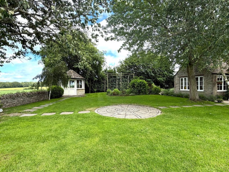 Images for Leafield, Oxfordshire