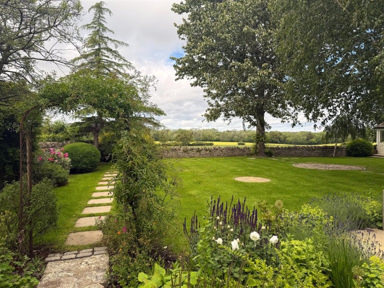 Images for Leafield, Oxfordshire