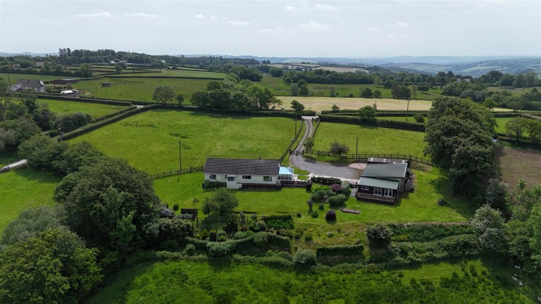 Images for Chittlehamholt