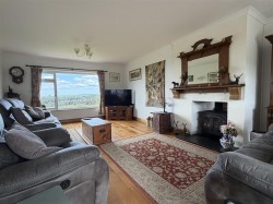 Images for Chittlehamholt