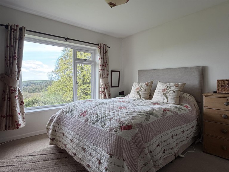Images for Chittlehamholt