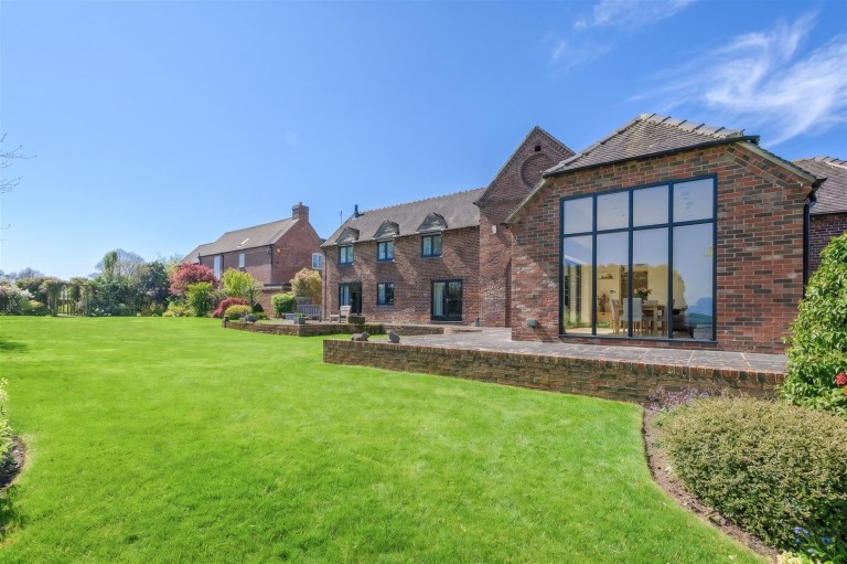 Images for Burton Road, Midway, Swadlincote