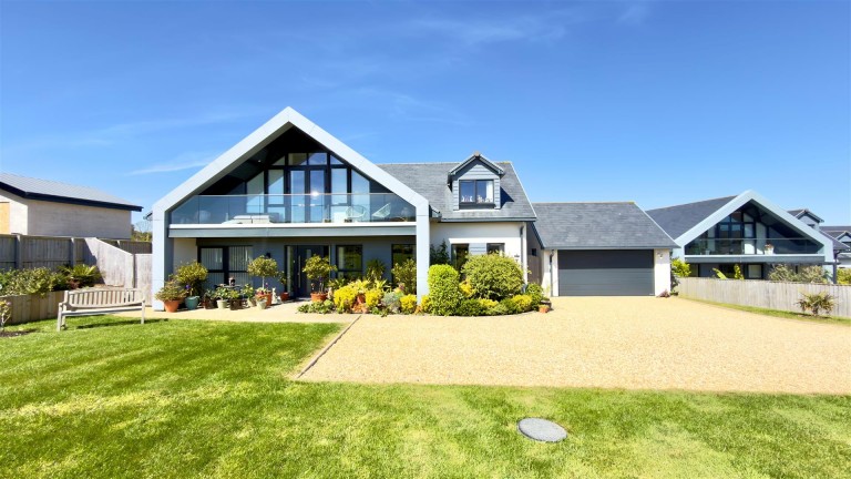 Images for Totland Bay, Isle of Wight