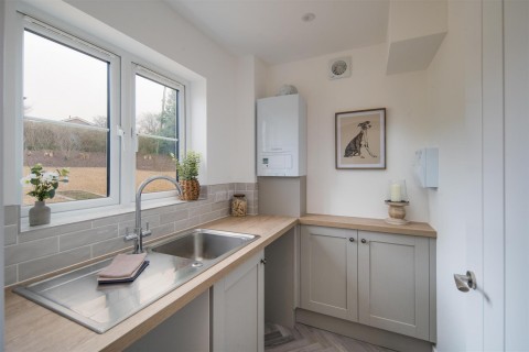 Click the photo for more details of Nettlestone Village, Isle of Wight