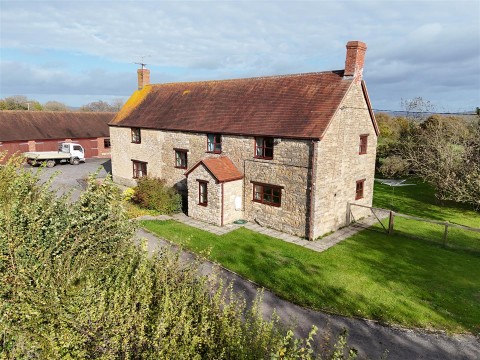Click the photo for more details of Kington Magna, Gillingham