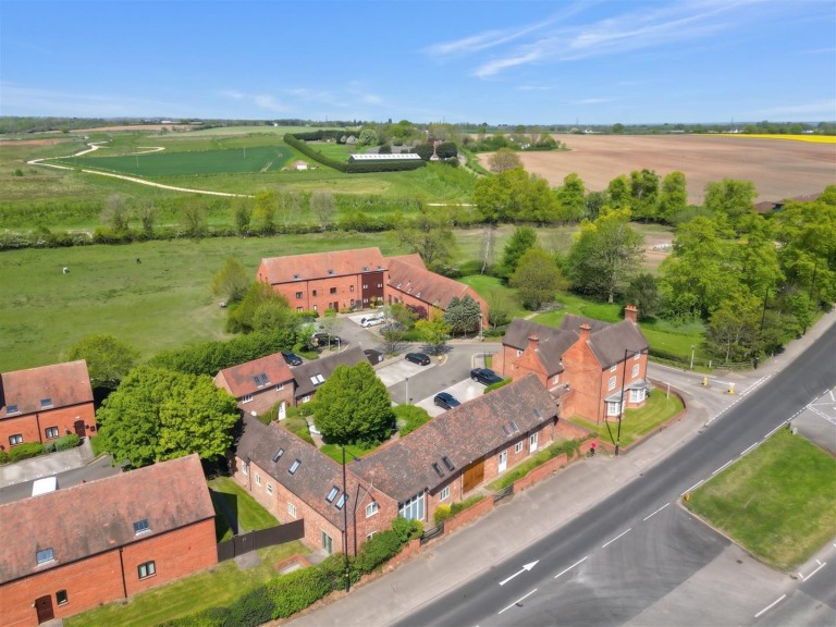 Images for The Greaves, Minworth, B76